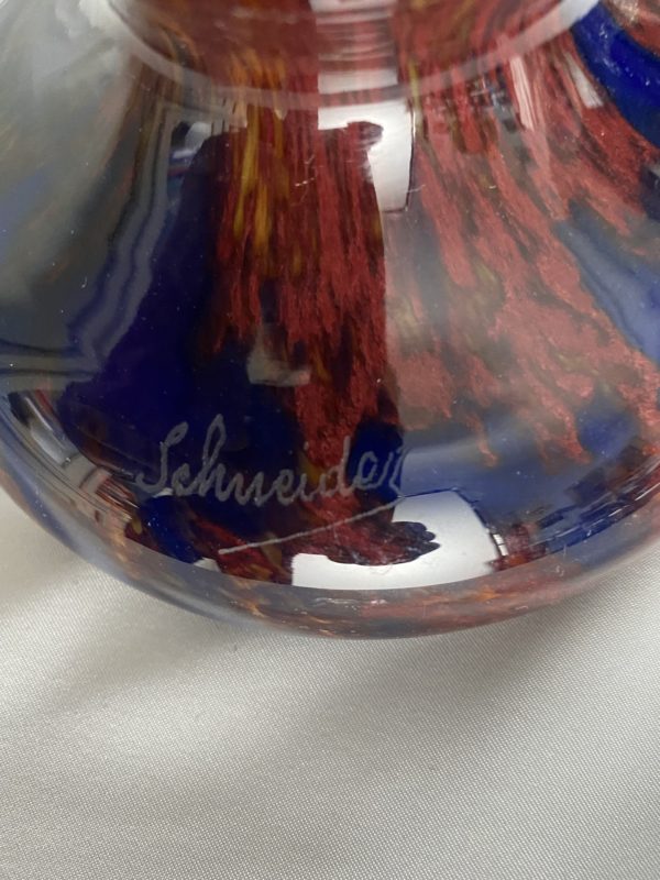 signature vase marron et bleu